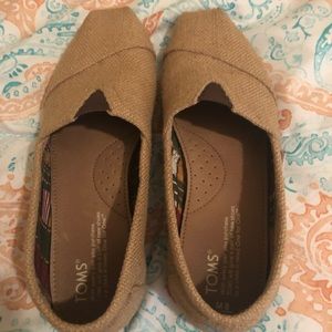 Pre loved men’s Toms